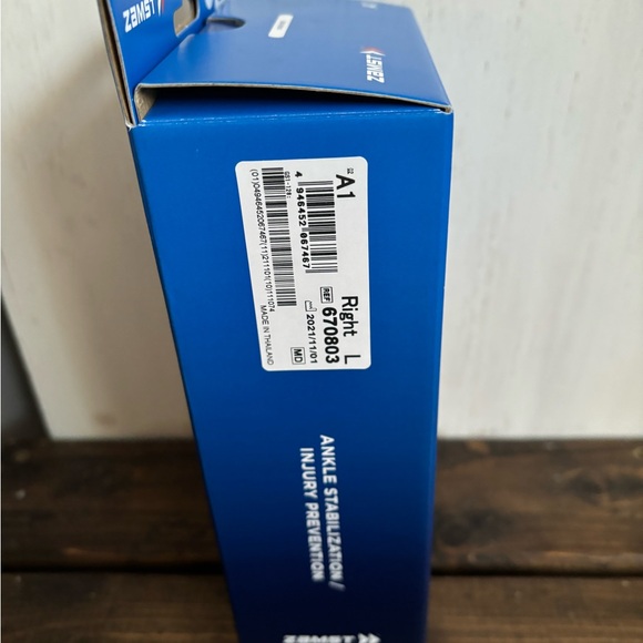 Zamst A1 Ankle Brace RIGHT ANKLE LARGE - Picture 3 of 3